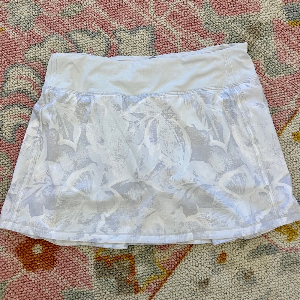 Lululemon Pace Rival skirt size 6 tall